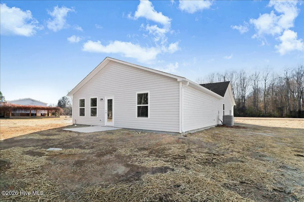 11365 Red Bud Road Castalia, NC 27816