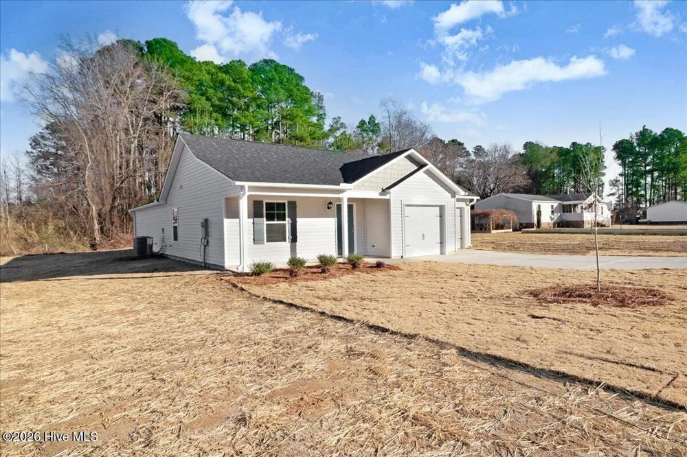 11365 Red Bud Road Castalia, NC 27816