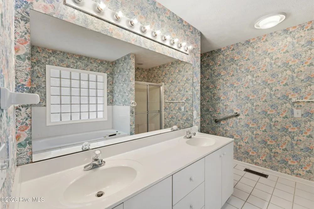 140 Pintail Lane Rocky Point, NC 28457