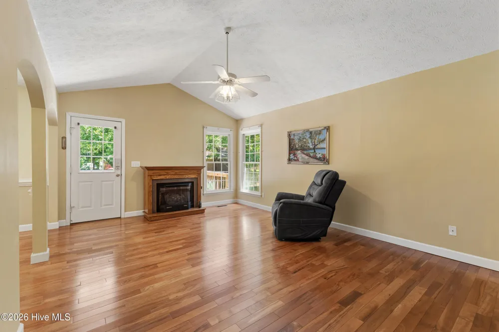 140 Pintail Lane Rocky Point, NC 28457