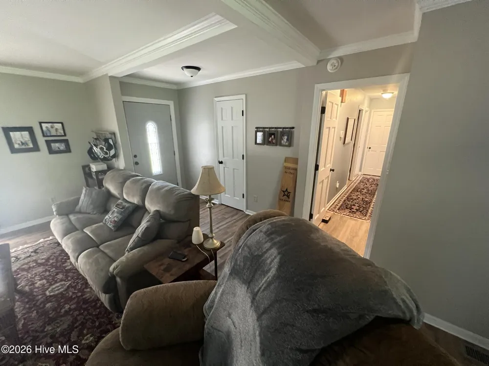 197 Hillcrest Drive Elizabethtown, NC 28337