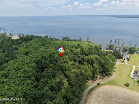 462 Batchelor Bay Drive