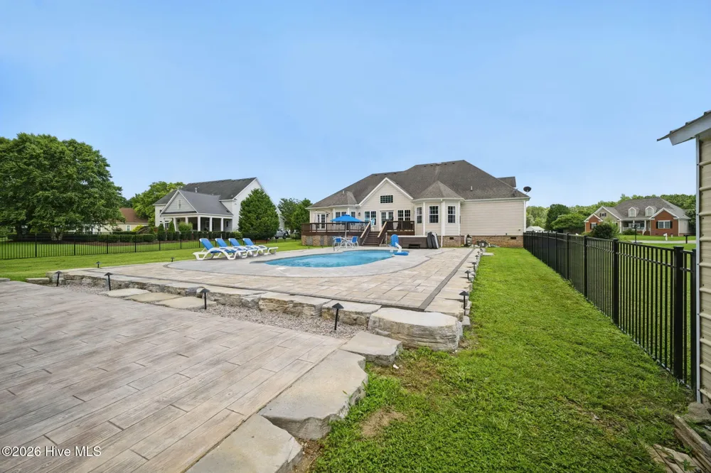 106 Gregg Court Moyock, NC 27958