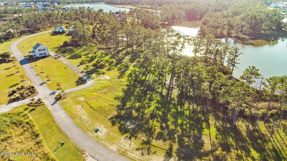 363 Ballast Point Oriental, NC 28571
