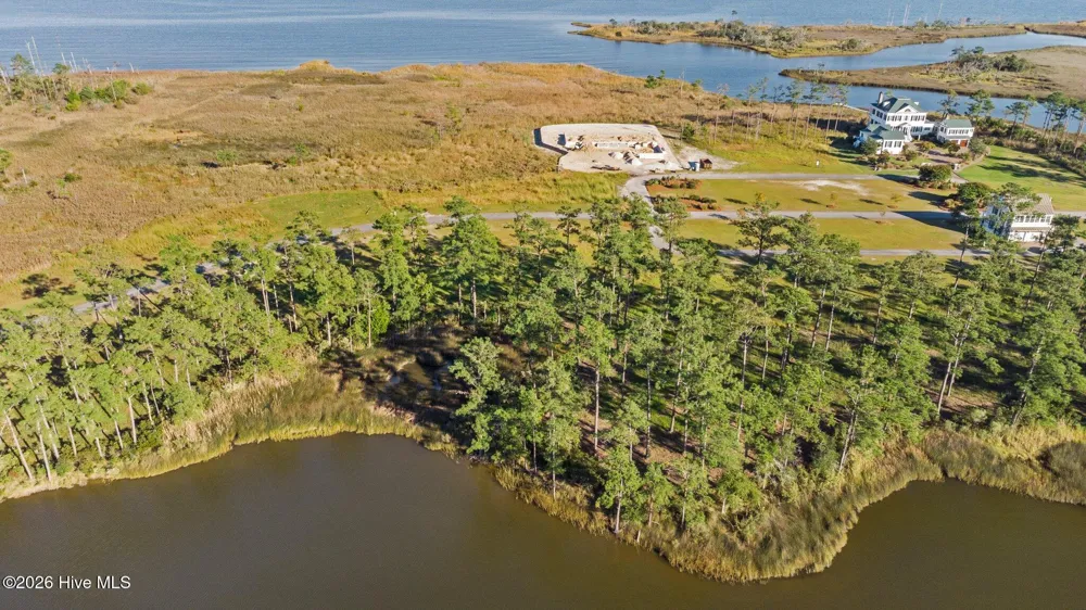 363 Ballast Point Oriental, NC 28571