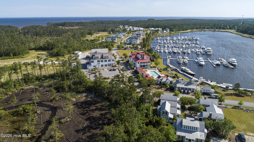 363 Ballast Point Oriental, NC 28571