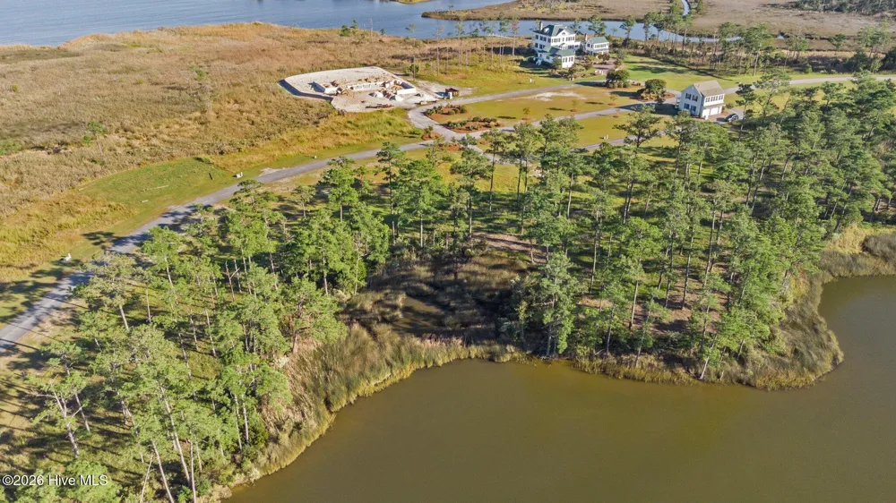 363 Ballast Point Oriental, NC 28571