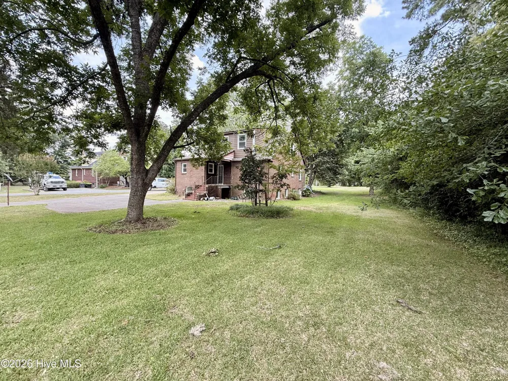 301 W Harper Street Snow Hill, NC 28580
