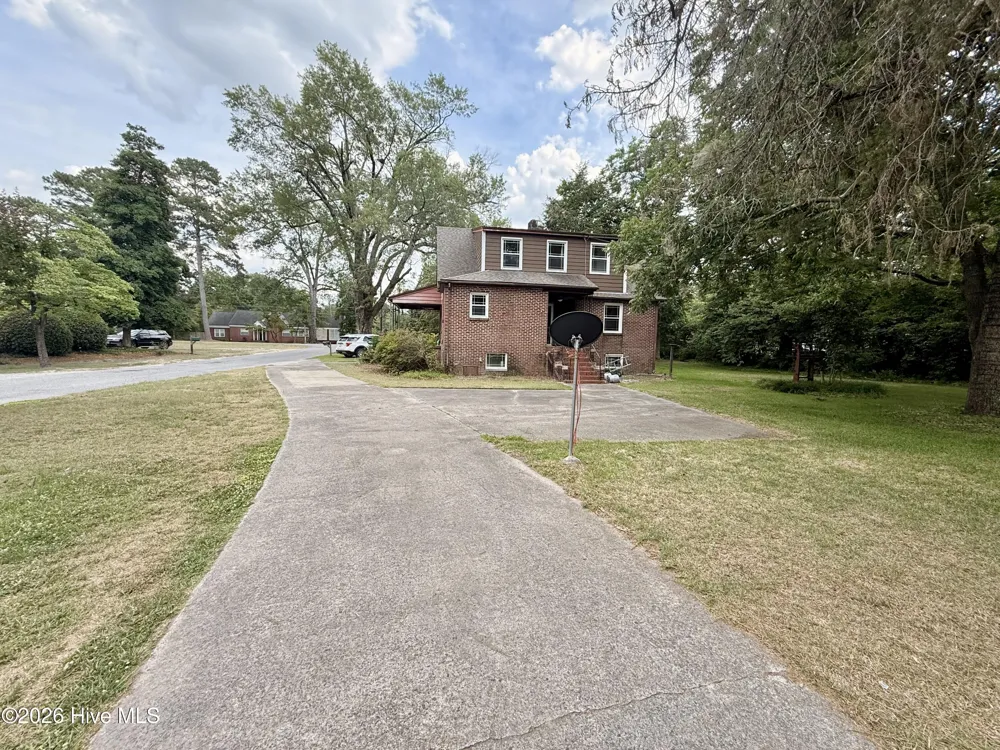 301 W Harper Street Snow Hill, NC 28580