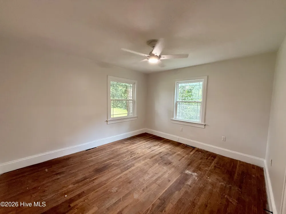 301 W Harper Street Snow Hill, NC 28580