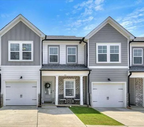 312 Sumac Trail