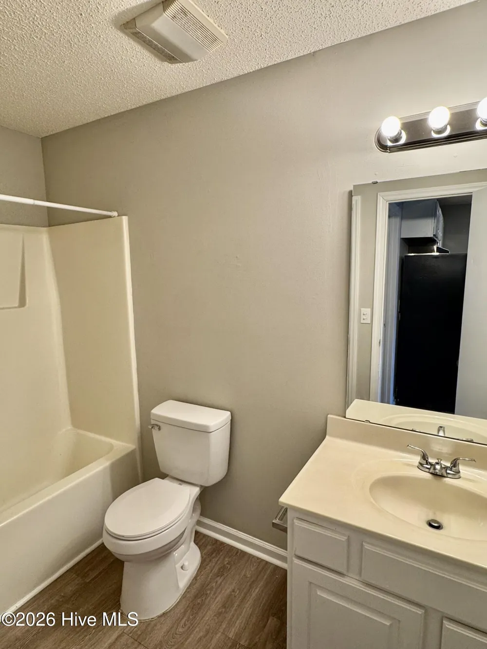 1251 Westpointe Drive #6 Greenville, NC 27834