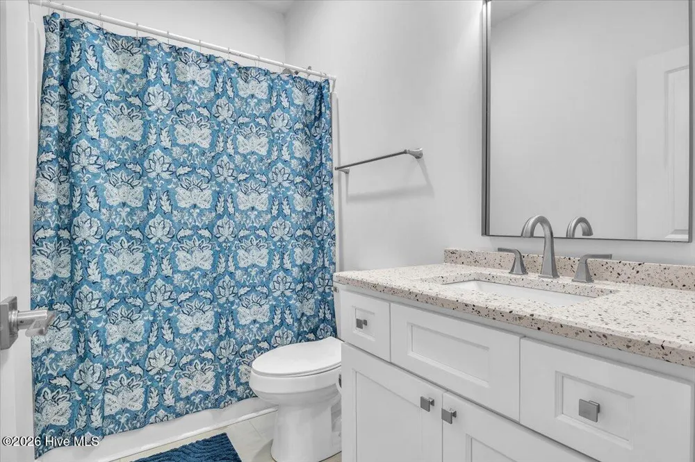 211 NE 78th Street Oak Island, NC 28465