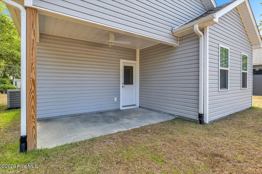 211 NE 78th Street Oak Island, NC 28465