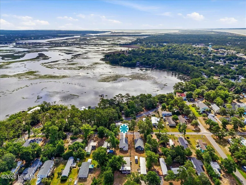 211 NE 78th Street Oak Island, NC 28465