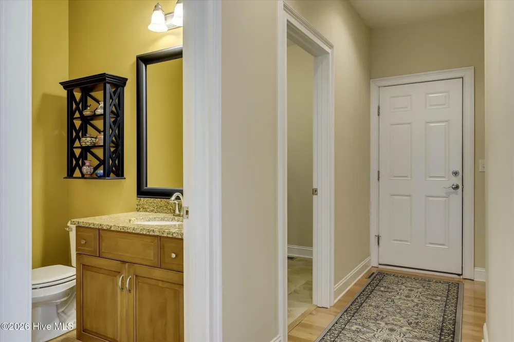 127 Laurens Drive Mccormick, SC 29835