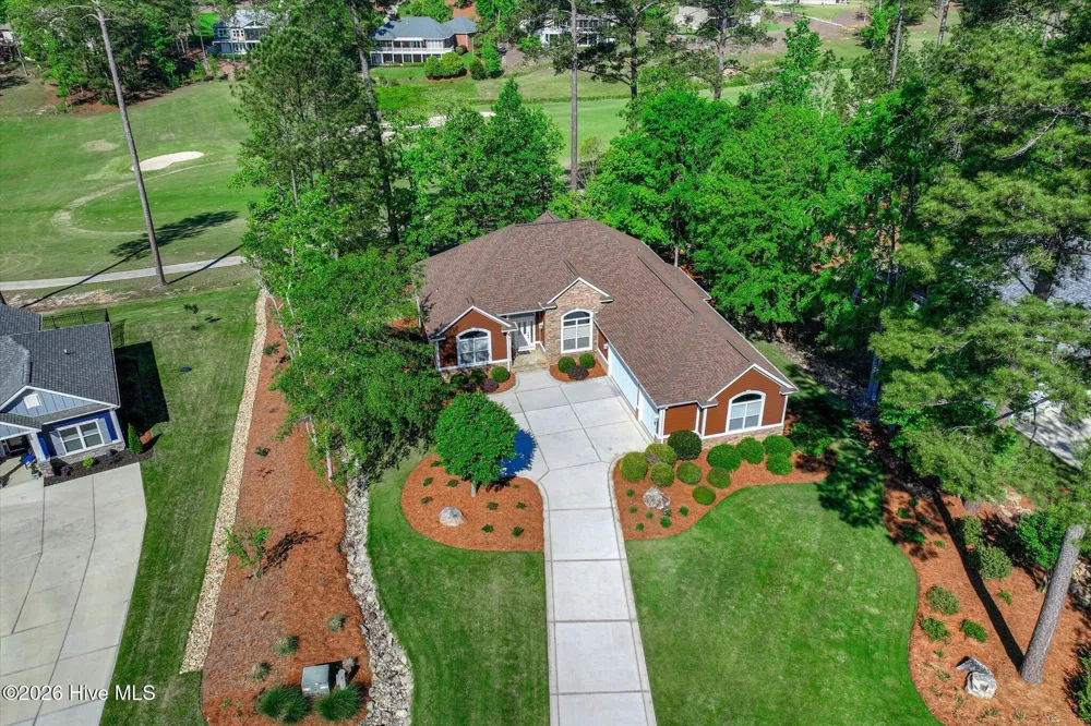 127 Laurens Drive Mccormick, SC 29835