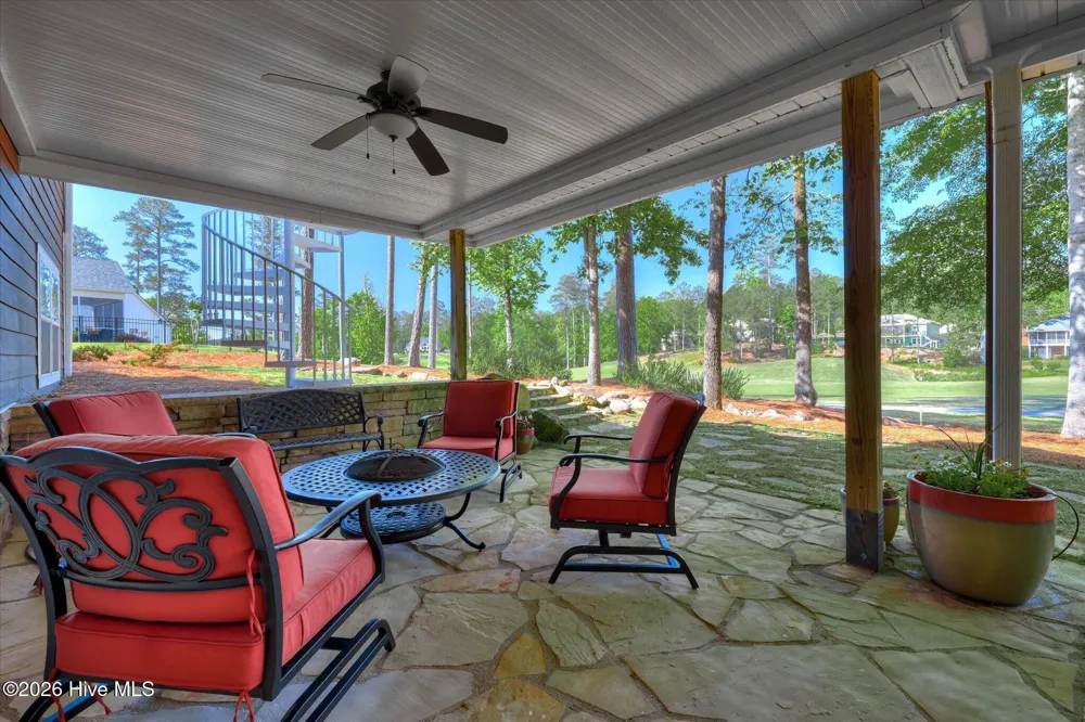 127 Laurens Drive Mccormick, SC 29835