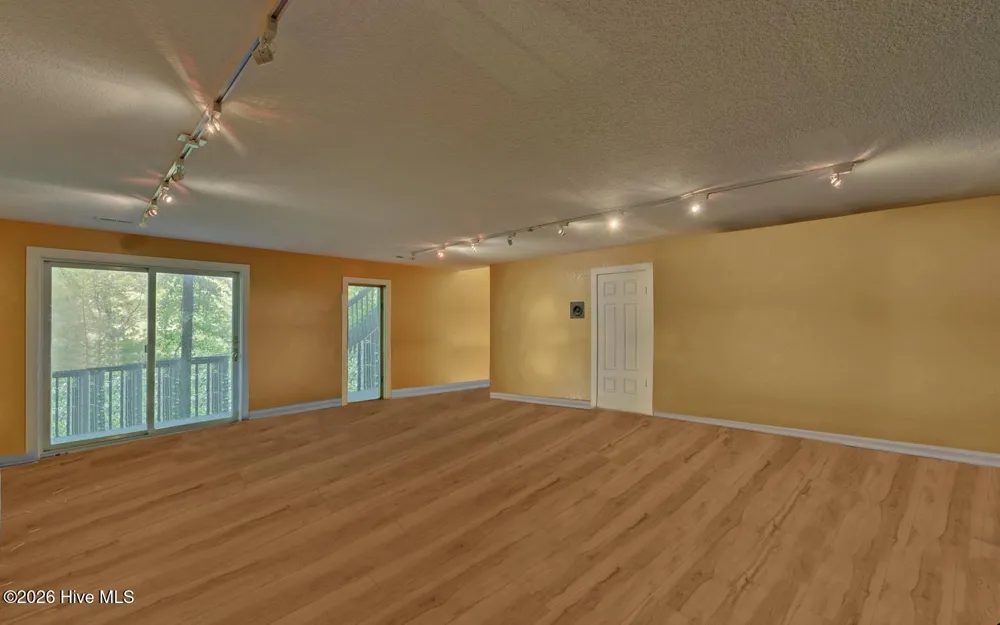 475 Rivercane Road Brasstown, NC 28902
