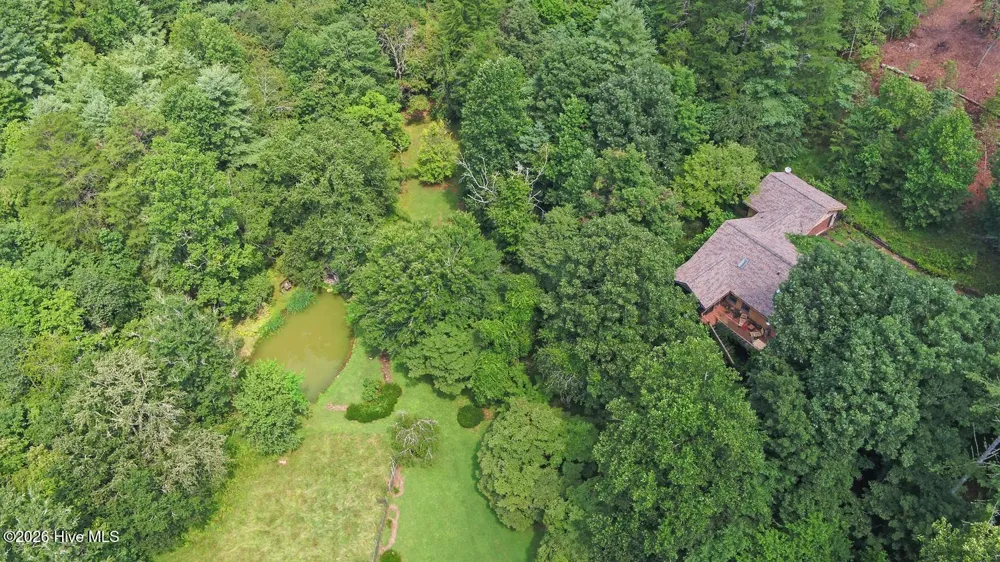 475 Rivercane Road Brasstown, NC 28902