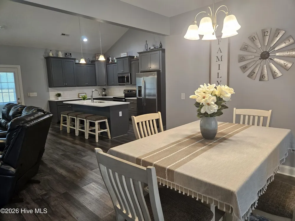 91 Country Cove Lane Clinton, NC 28328