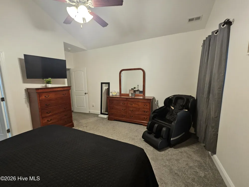 91 Country Cove Lane Clinton, NC 28328