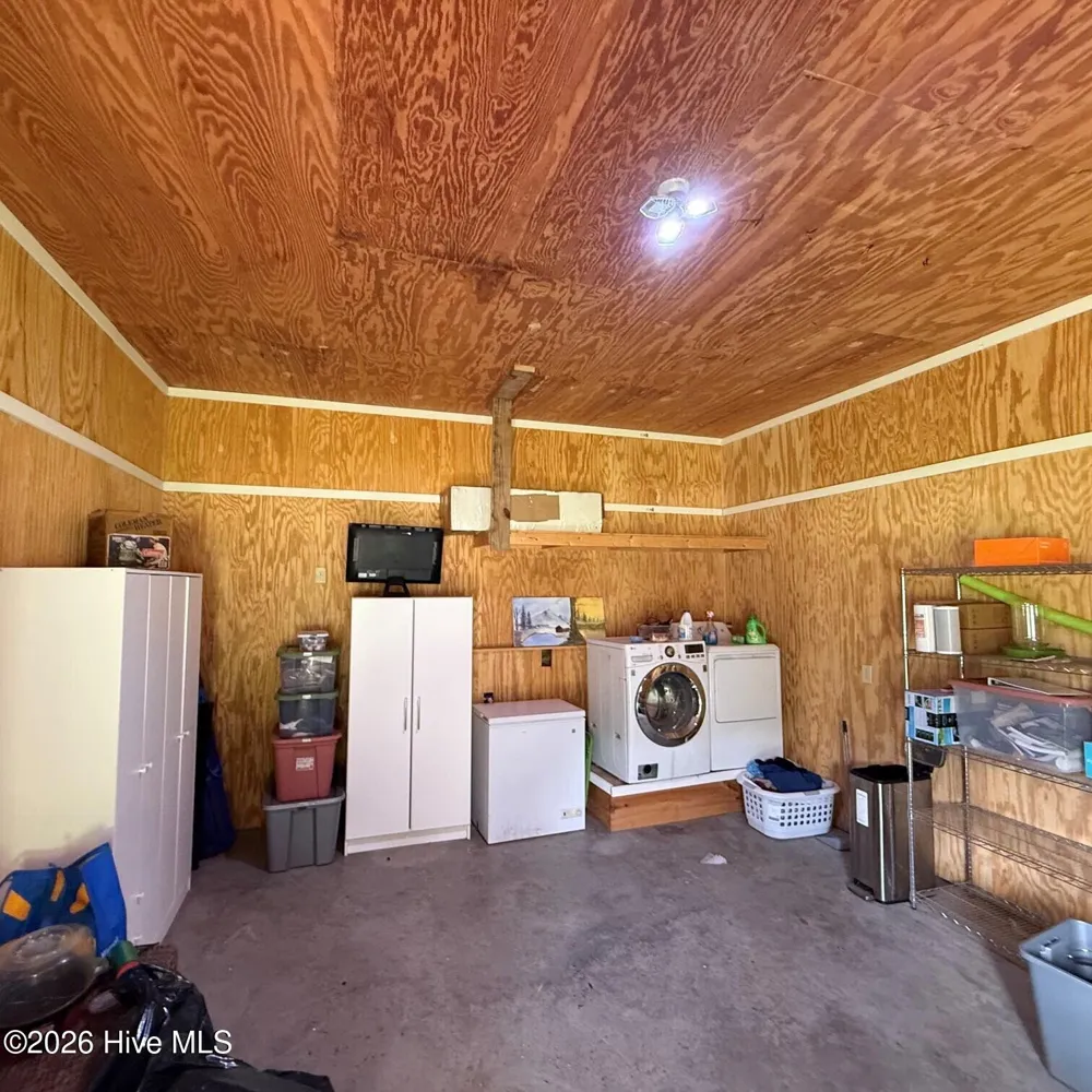 230 Bowers Lane Currie, NC 28435