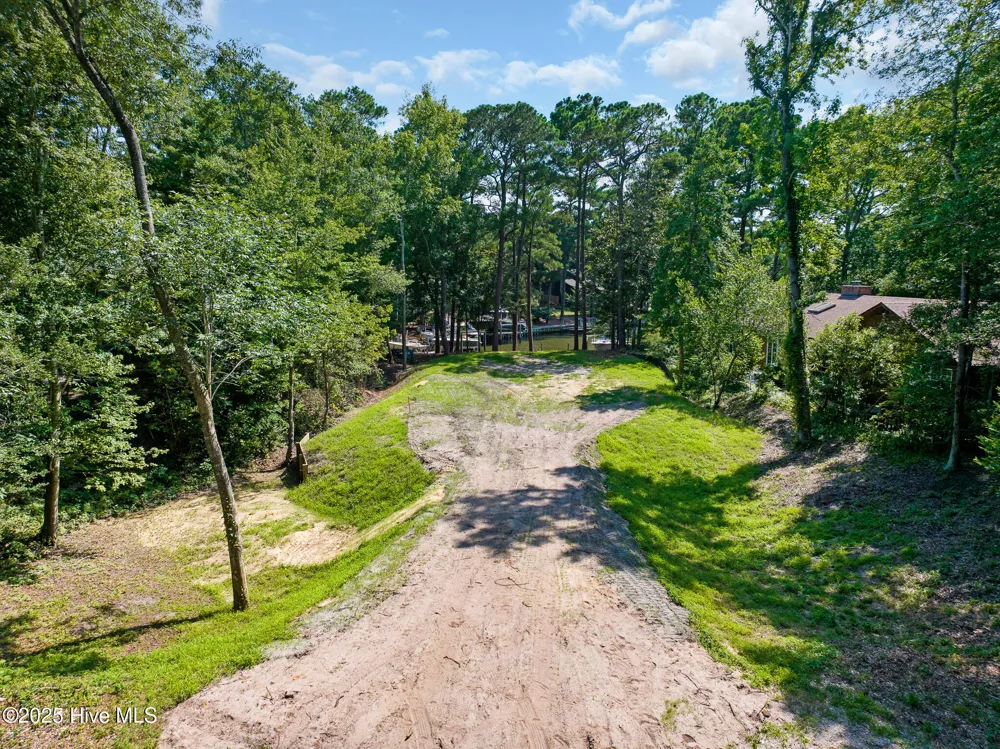 117 White Ash Drive Pine Knoll Shores, NC 28512