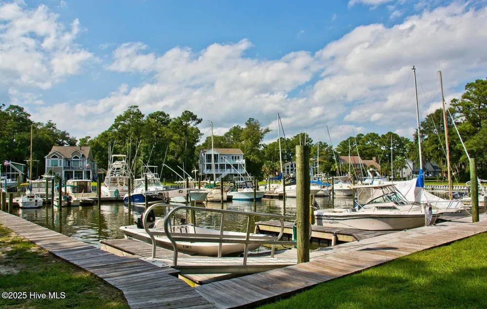 117 White Ash Drive Pine Knoll Shores, NC 28512