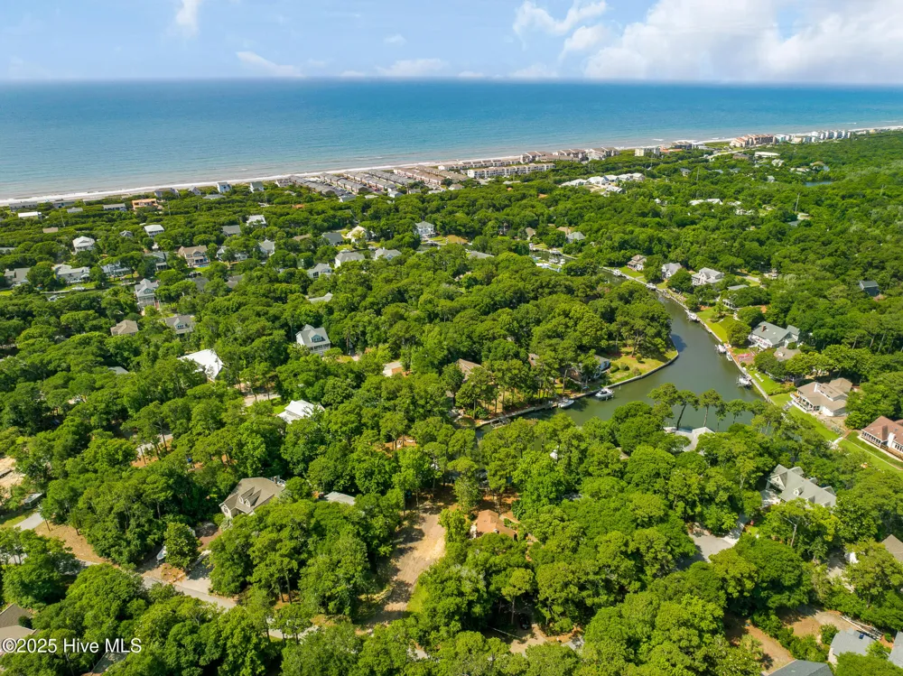 117 White Ash Drive Pine Knoll Shores, NC 28512