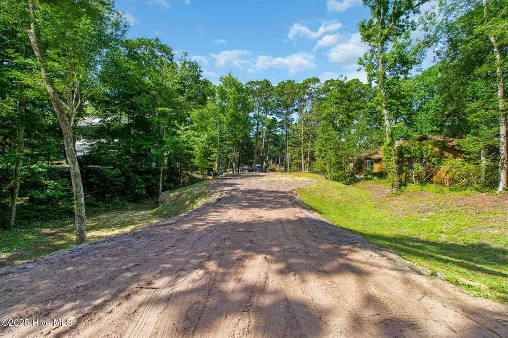 117 White Ash Drive Pine Knoll Shores, NC 28512