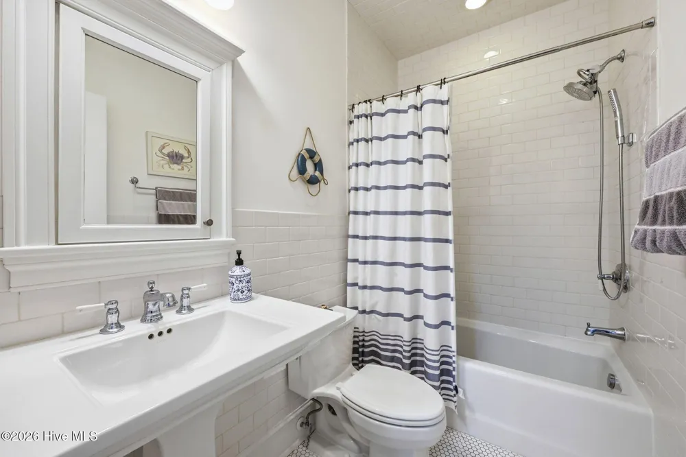 107 Scotch Hall Court Merry Hill, NC 27957