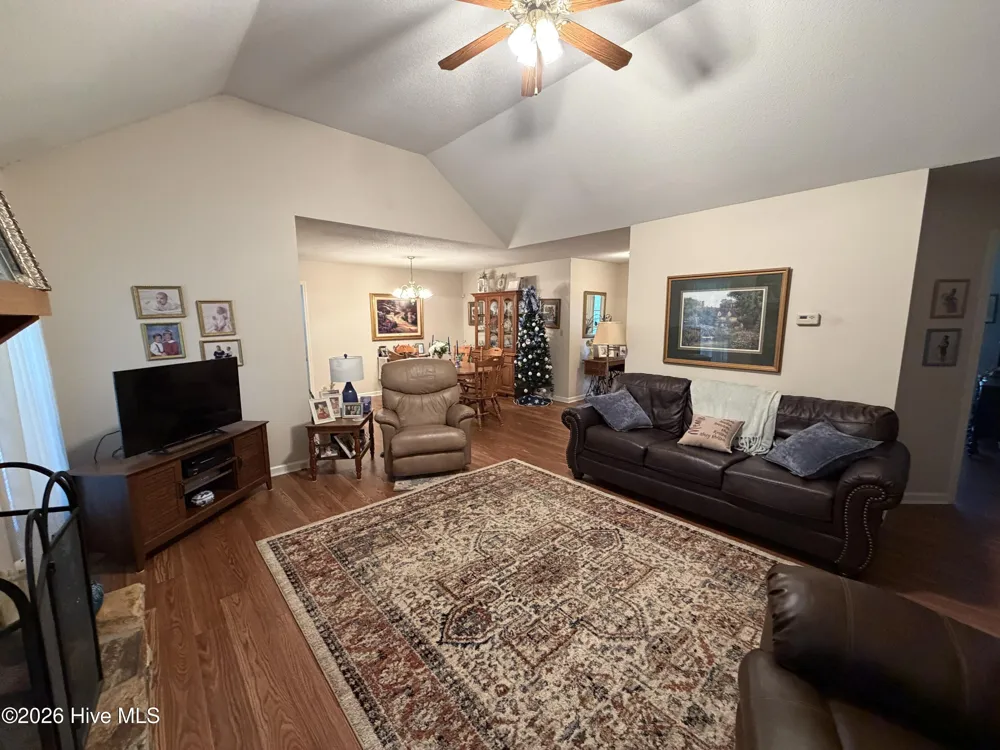 1331 Carl Drive Thomson, GA 30824