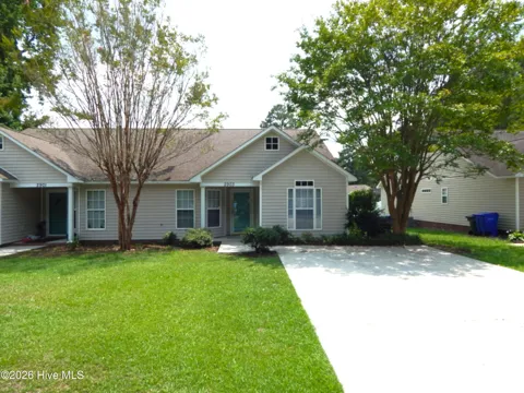 2903 Flintridge Drive