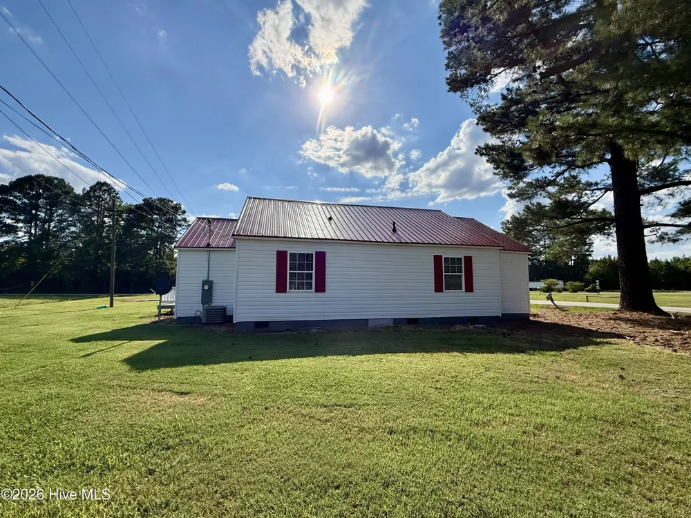 1511 Hexlena Road Aulander, NC 27805