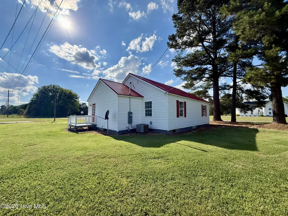 1511 Hexlena Road Aulander, NC 27805
