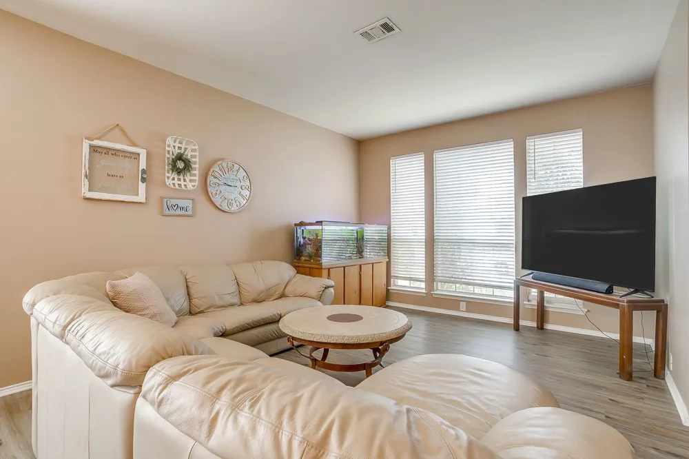 6509 Nottinghill Court North Richland Hills, TX 76180