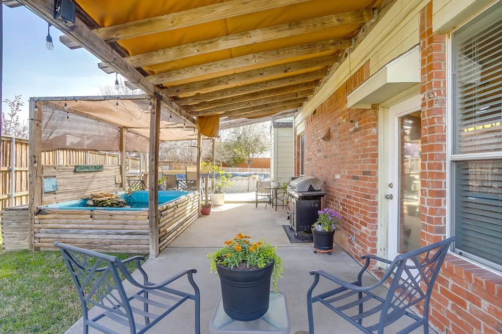 6509 Nottinghill Court North Richland Hills, TX 76180