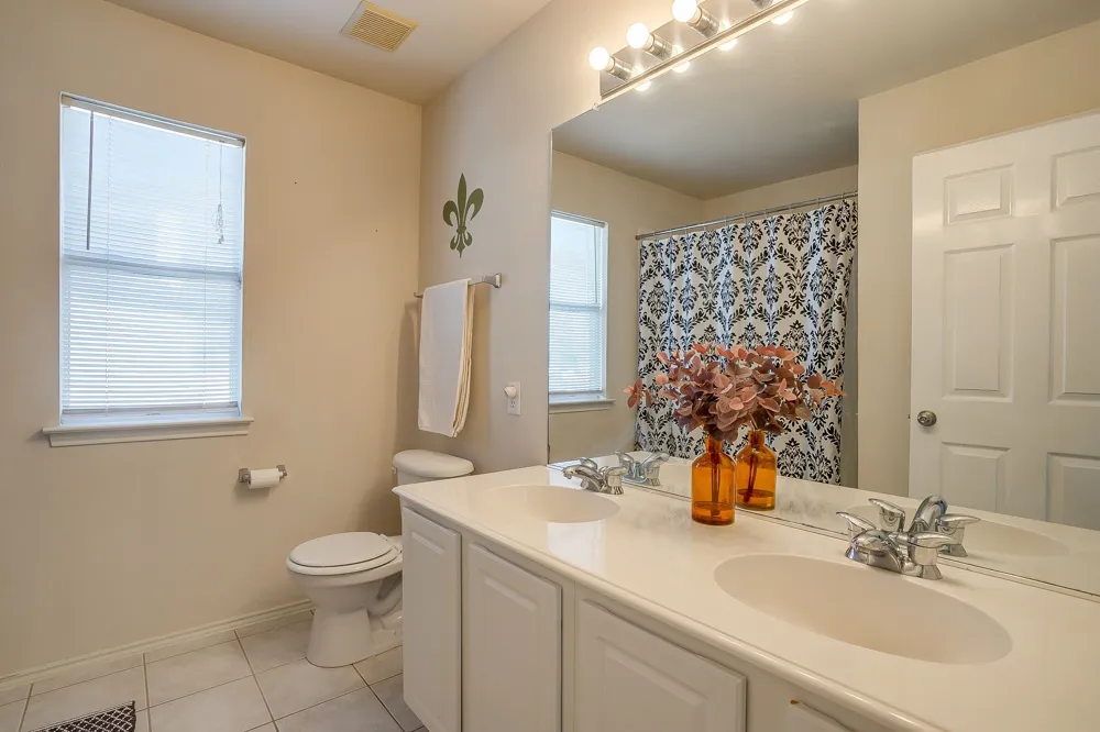 6509 Nottinghill Court North Richland Hills, TX 76180