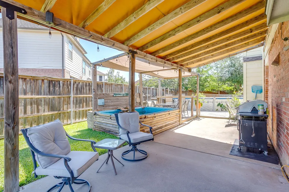 6509 Nottinghill Court North Richland Hills, TX 76180