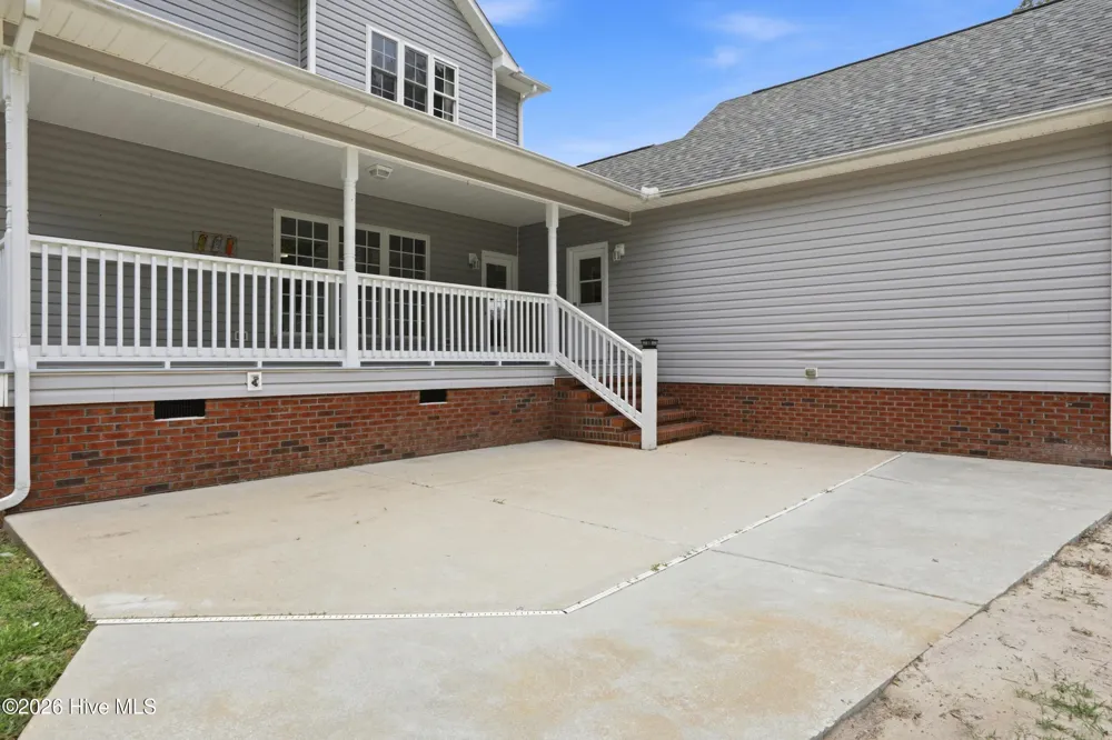 110 Baysden Road Chinquapin, NC 28521