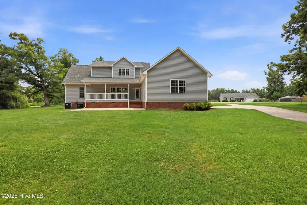 110 Baysden Road Chinquapin, NC 28521