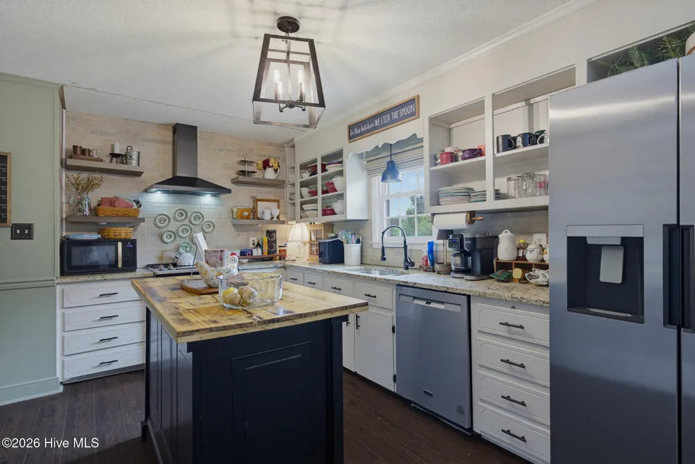 388 Comfort Road Richlands, NC 28574