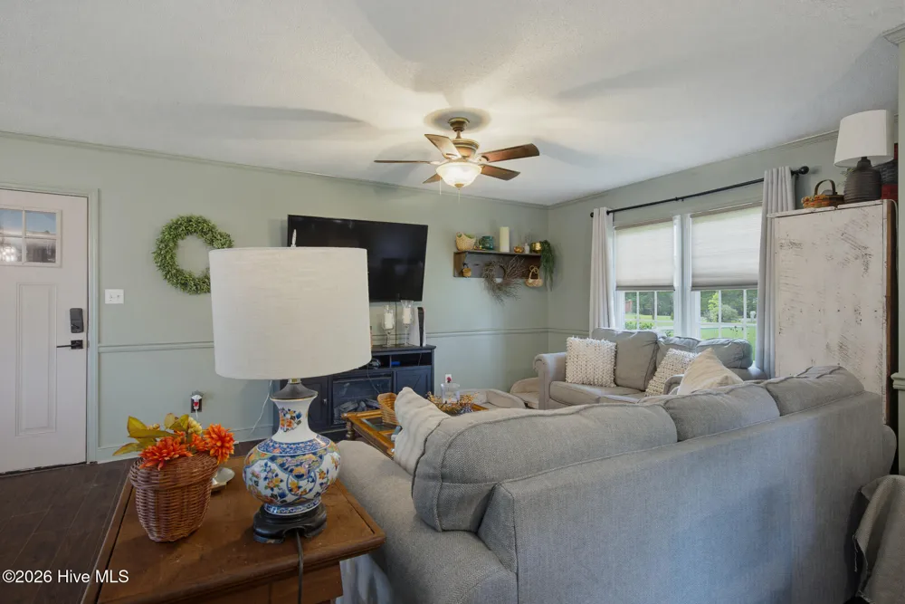 388 Comfort Road Richlands, NC 28574