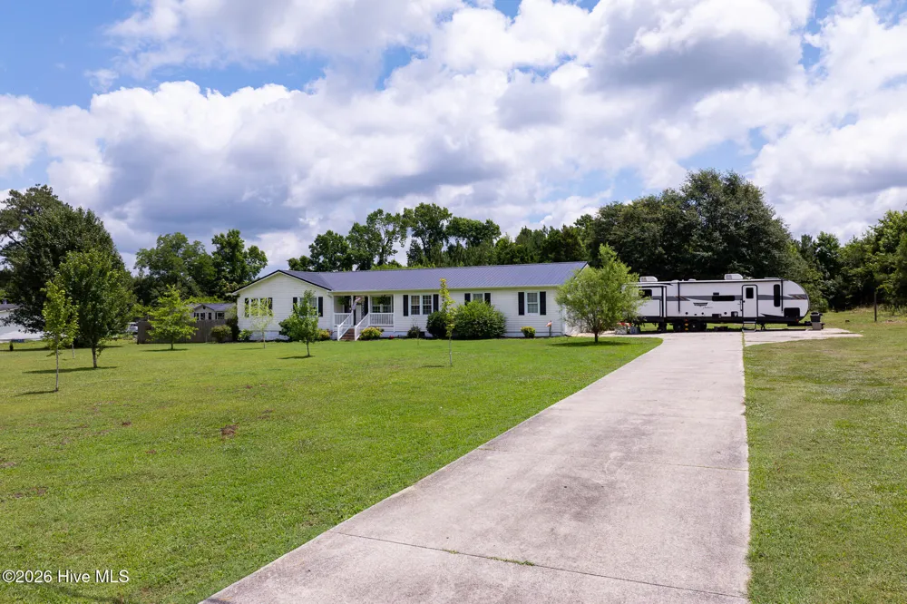 388 Comfort Road Richlands, NC 28574