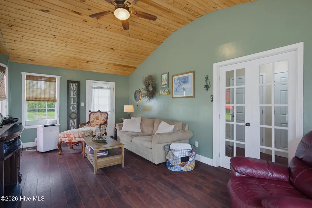 388 Comfort Road Richlands, NC 28574