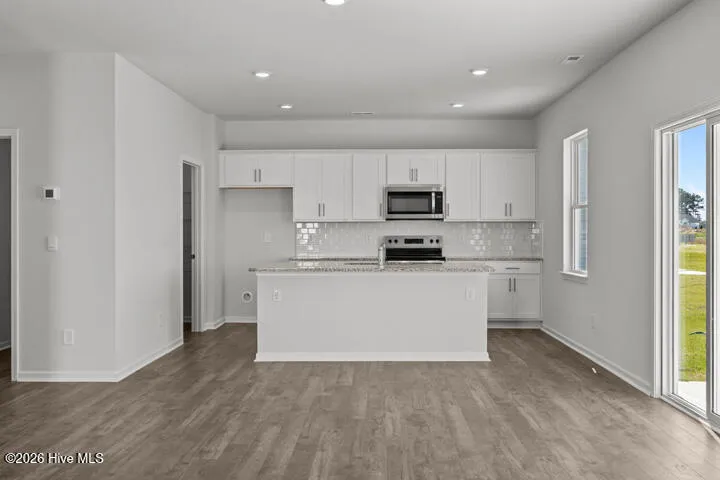 1138 Aviator Lane Ayden, NC 28513