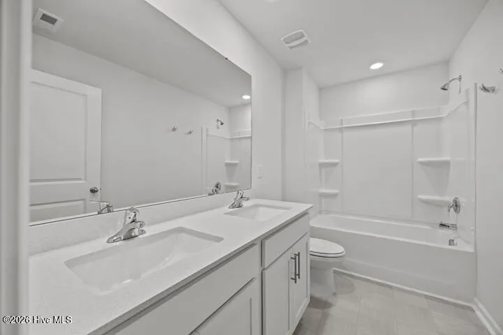 1138 Aviator Lane Ayden, NC 28513
