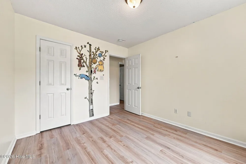114 Pear Tree Lane Richlands, NC 28574