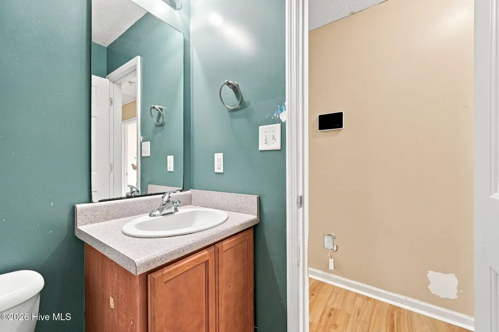 114 Pear Tree Lane Richlands, NC 28574